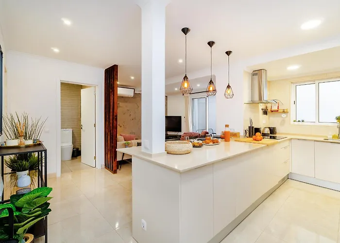 Whome Coastal Elegance In Cascais