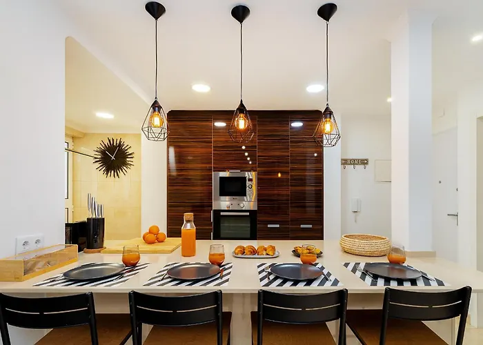 Διαμέρισμα Whome Coastal Elegance In